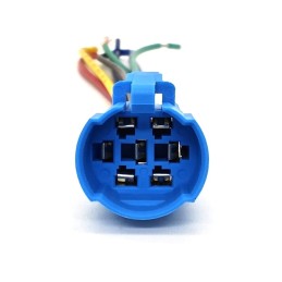 Pistorasia 18mm sumuvalojen kytkintä varten