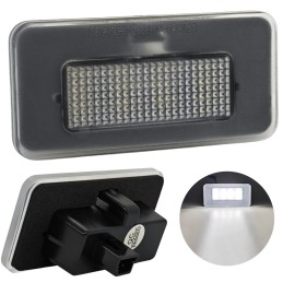 Tesla modelis S, X, LED...