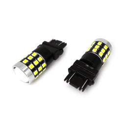 LED spuldze 3157 12-24V CANBUS 1400lm balta ar lēcu